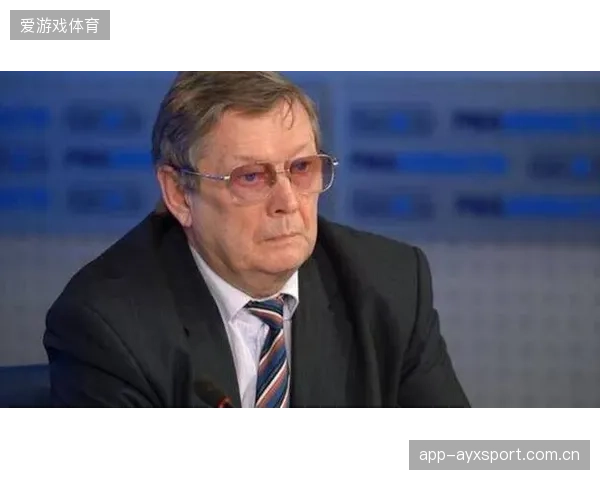 伊戈尔·蒂亚戈斩获银靴，成禁区内最高效点球手之一。